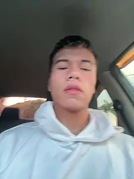 Snapshot of Logan_smith1 chatting on March 21, 2025, 10:50 pm Logan smith1 online show from March 21, 2025, 10:50 pm