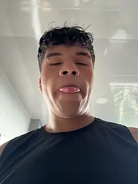 Snapshot of Logan_smith1 chatting on November 4, 2025, 8:41 pm Logan smith1 online show from November 4, 2025, 8:41 pm