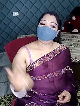 Snapshot of Cute-Raashii chatting on February 8, 2025, 5:18 pm Cute-Raashii online show from February 8, 2025, 5:18 pm