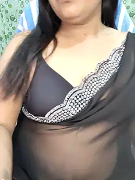 Snapshot of Cute-Raashii chatting on November 8, 2025, 10:15 am Cute-Raashii online show from November 8, 2025, 10:15 am