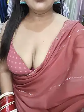 Snapshot of Cute-Raashii chatting on May 25, 2026, 10:38 pm Cute-Raashii online show from May 25, 2026, 10:38 pm