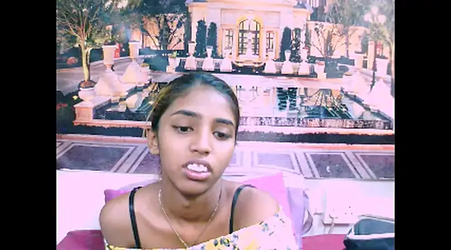 IndianSexySlender online show from December 10, 2024, 5:50 am