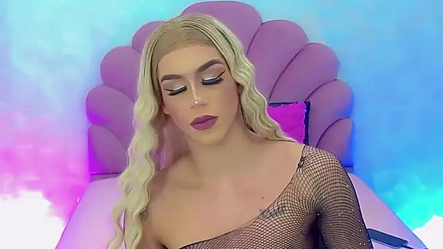 Snapshot of briana_sex32 chatting on January 14, 2025, 4:47 am briana sex32 online show from January 14, 2025, 4:47 am