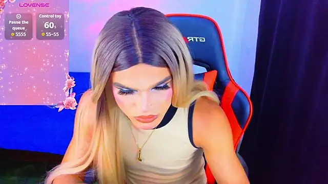 AllisonsweetZ online show from June 3, 2026, 7:08 pm