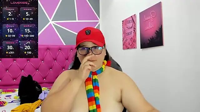 Snapshot of katty_femdom chatting on February 26, 2025, 11:37 pm katty femdom online show from February 26, 2025, 11:37 pm