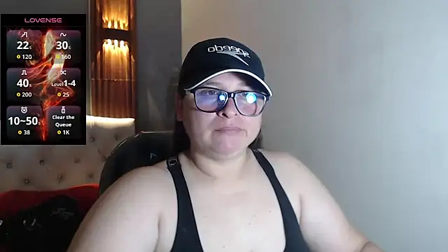 Snapshot of katty_femdom chatting on October 30, 2025, 12:50 pm katty femdom online show from October 30, 2025, 12:50 pm