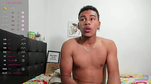 RoddyRich11 online show from December 4, 2025, 12:03 pm