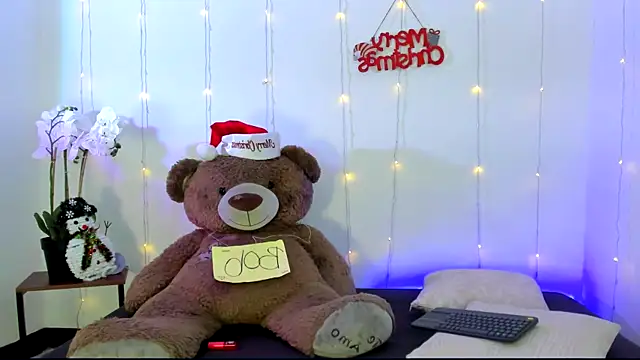 Snapshot of kendal_scott1 chatting on December 17, 2024, 7:37 pm kendal scott1 online show from December 17, 2024, 7:37 pm