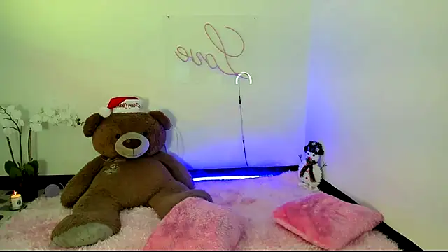 Snapshot of kendal_scott1 chatting on December 19, 2024, 10:00 pm kendal scott1 online show from December 19, 2024, 10:00 pm