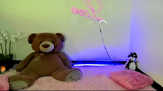 Snapshot of kendal_scott1 chatting on January 3, 2025, 9:26 pm kendal scott1 online show from January 3, 2025, 9:26 pm