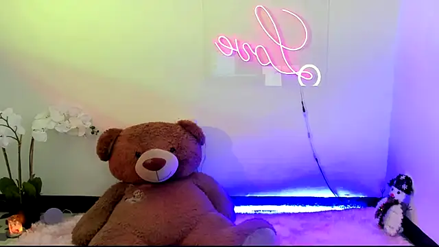 Snapshot of kendal_scott1 chatting on January 4, 2025, 10:02 pm kendal scott1 online show from January 4, 2025, 10:02 pm