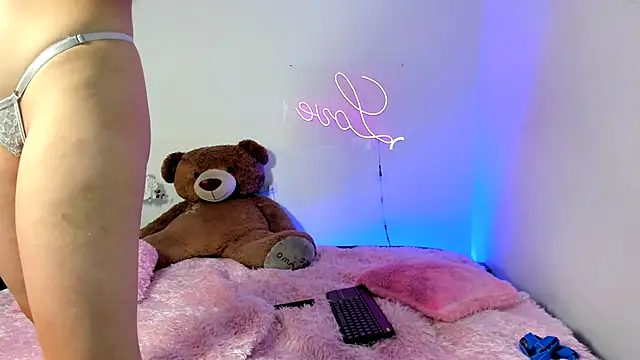 Snapshot of kendal_scott1 chatting on January 21, 2025, 1:08 am kendal scott1 online show from January 21, 2025, 1:08 am