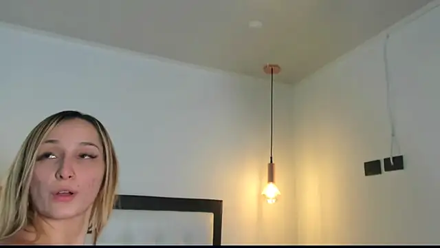 Snapshot of kendal_scott1 chatting on February 22, 2025, 2:50 am kendal scott1 online show from February 22, 2025, 2:50 am