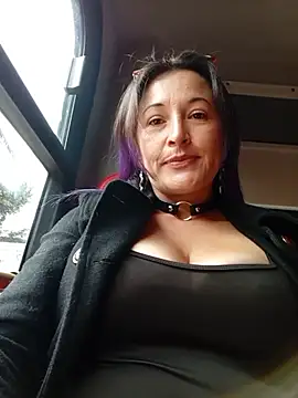 sophie banger online show from September 29, 2025, 8:02 pm