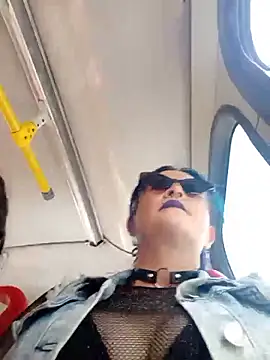 sophie banger online show from February 9, 2026, 6:23 pm