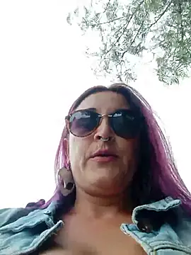 sophie banger online show from May 21, 2026, 9:44 pm