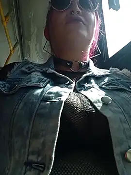 sophie banger online show from May 27, 2026, 7:44 pm