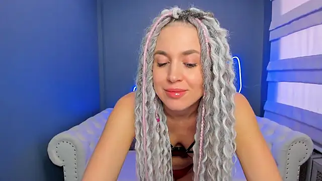 rock n roxy online show from February 13, 2025, 5:05 am