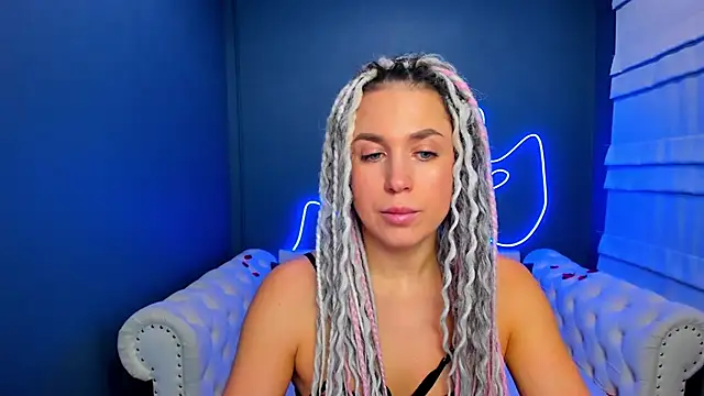 rock n roxy online show from November 25, 2025, 1:16 am