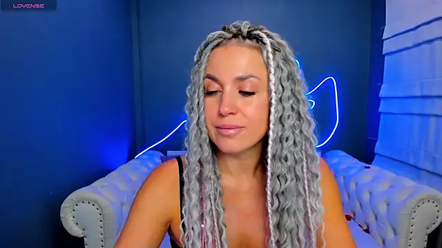 rock n roxy online show from March 14, 2026, 1:23 am