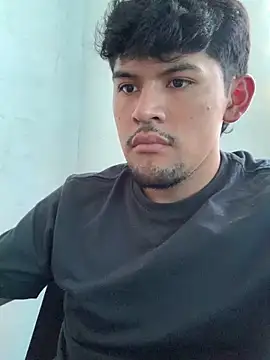 Snapshot of gabM_olg010 chatting on January 21, 2025, 9:15 pm gabM olg010 online show from January 21, 2025, 9:15 pm