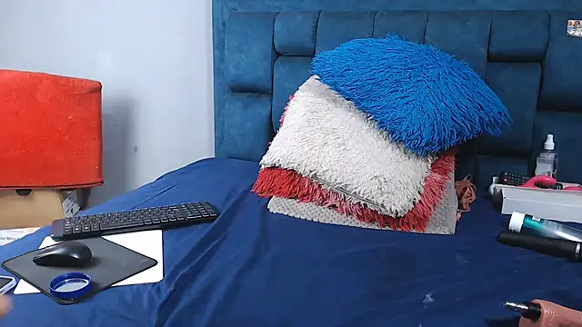 GabySteven online show from July 13, 2026, 9:01 am