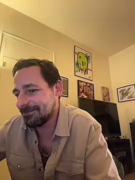 Snapshot of defbond420 chatting on November 12, 2025, 9:03 pm defbond420 online show from November 12, 2025, 9:03 pm