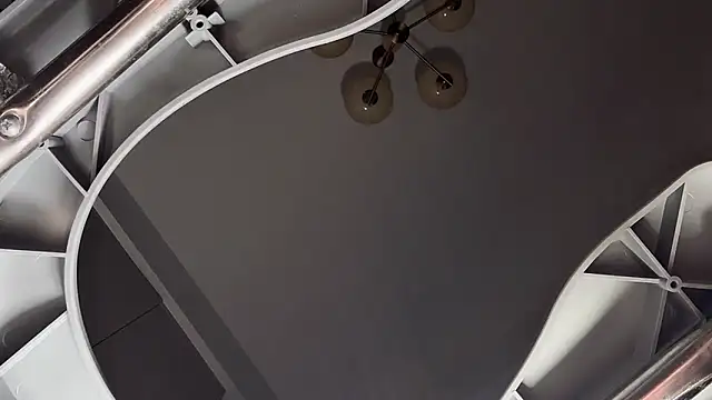 Krismil3 online show from October 11, 2025, 10:36 am