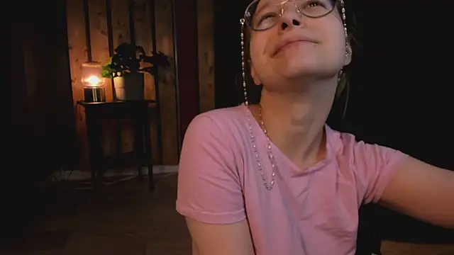 Snapshot of CassieCool chatting on November 19, 2025, 12:38 pm CassieCool online show from November 19, 2025, 12:38 pm