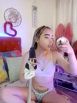 Snapshot of Yennastone chatting on December 22, 2024, 4:59 pm Yennastone online show from December 22, 2024, 4:59 pm