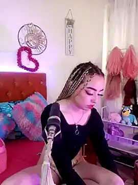 Snapshot of Yennastone chatting on January 2, 2025, 7:51 pm Yennastone online show from January 2, 2025, 7:51 pm