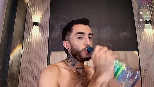 Snapshot of Marcelo_ruiz_ chatting on July 1, 2026, 6:40 pm Marcelo ruiz online show from July 1, 2026, 6:40 pm