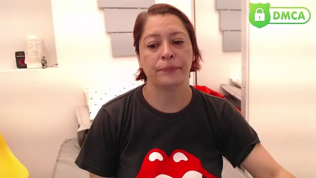 eva twiss online show from November 2, 2025, 11:56 am