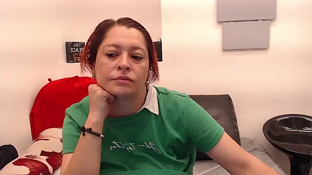 eva twiss online show from May 1, 2026, 12:10 pm