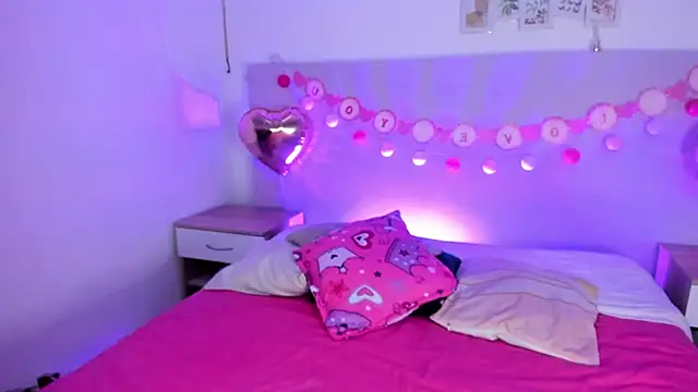 Snapshot of Kimkalifa_ chatting on February 8, 2025, 3:31 pm Kimkalifa online show from February 8, 2025, 3:31 pm