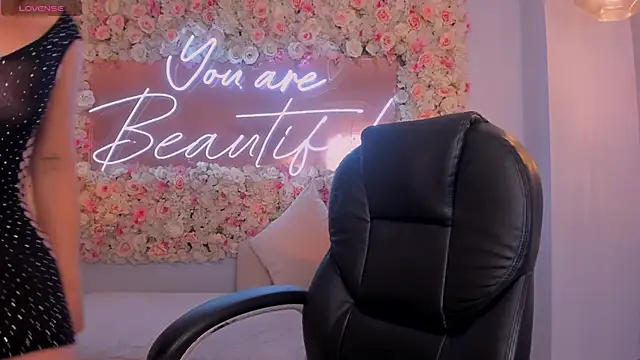 ChloePreston  online show from January 16, 2026, 10:41 am