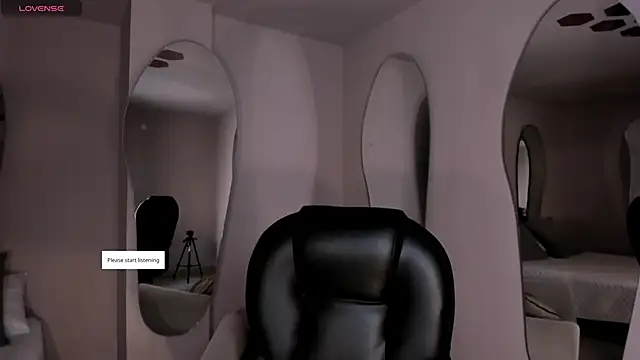 ChloePreston  online show from May 3, 2026, 10:54 am