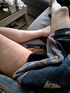 Snapshot of Bretoncool chatting on February 26, 2025, 3:19 pm Bretoncool online show from February 26, 2025, 3:19 pm