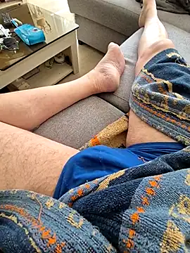 Snapshot of Bretoncool chatting on March 18, 2025, 12:36 pm Bretoncool online show from March 18, 2025, 12:36 pm