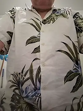 Snapshot of Bretoncool chatting on October 5, 2025, 12:25 pm Bretoncool online show from October 5, 2025, 12:25 pm