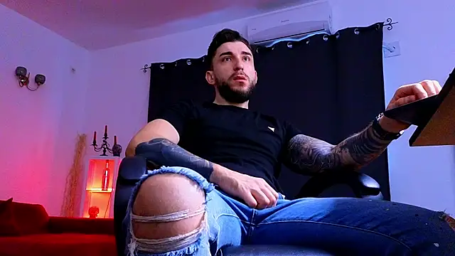 MightyAaron66 online show from January 11, 2026, 6:51 am