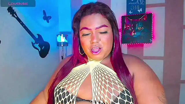 Snapshot of OpraxBellinda chatting on June 14, 2026, 3:30 am OpraxBellinda online show from June 14, 2026, 3:30 am