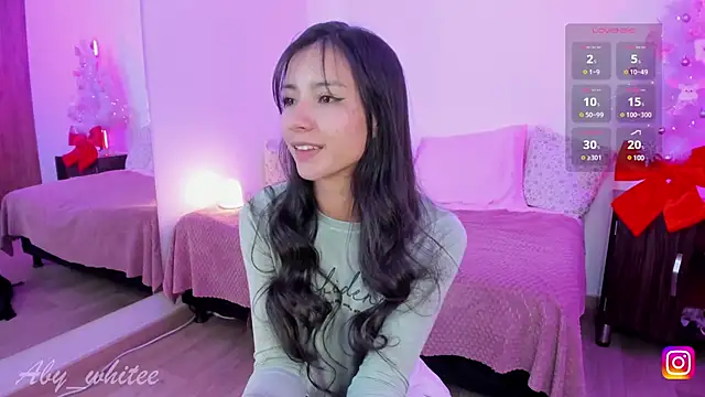 AbyWhitee online show from January 10, 2025, 6:53 am