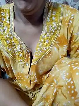 Snapshot of samitasharma chatting on January 31, 2025, 2:04 am samitasharma online show from January 31, 2025, 2:04 am