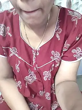 Snapshot of samitasharma chatting on February 1, 2025, 2:13 pm samitasharma online show from February 1, 2025, 2:13 pm