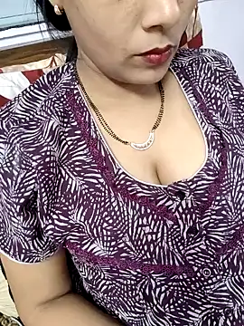 Snapshot of samitasharma chatting on February 8, 2025, 3:00 pm samitasharma online show from February 8, 2025, 3:00 pm