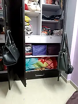 Snapshot of samitasharma chatting on March 5, 2025, 3:40 pm samitasharma online show from March 5, 2025, 3:40 pm