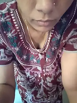 Snapshot of samitasharma chatting on March 9, 2025, 5:33 am samitasharma online show from March 9, 2025, 5:33 am