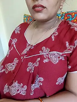 Snapshot of samitasharma chatting on September 9, 2025, 6:35 am samitasharma online show from September 9, 2025, 6:35 am