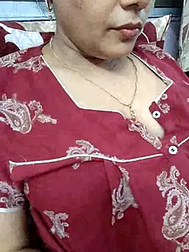 Snapshot of samitasharma chatting on September 9, 2025, 6:51 pm samitasharma online show from September 9, 2025, 6:51 pm